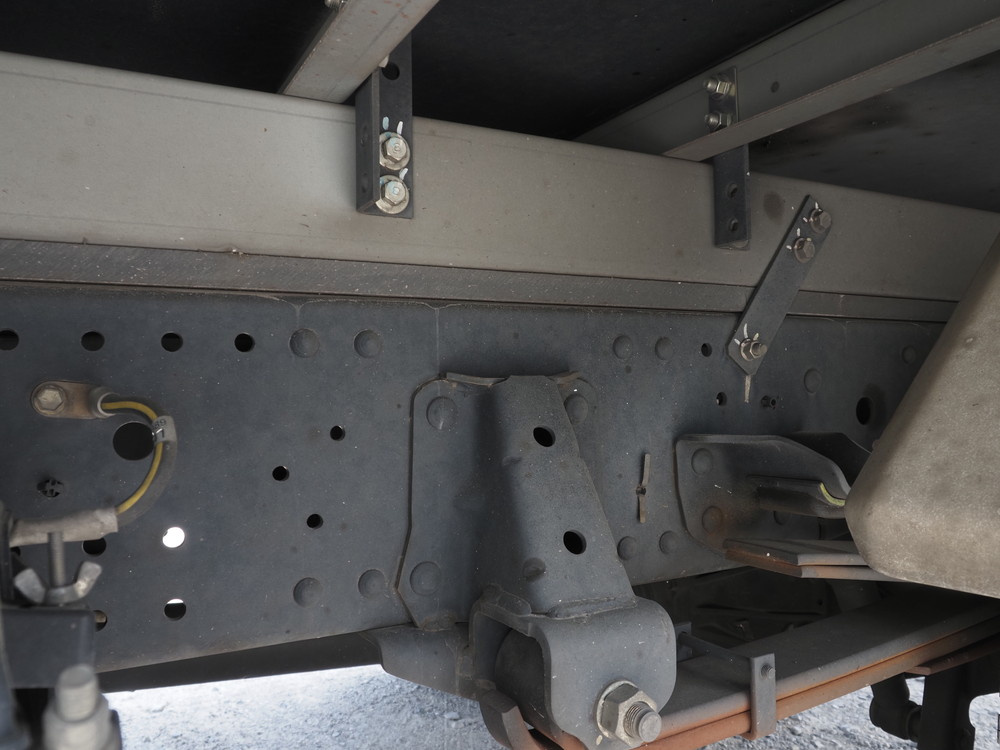 いすゞ エルフ 冷凍バン 小型 2RG-NPR88AN 年式 R2[写真27]