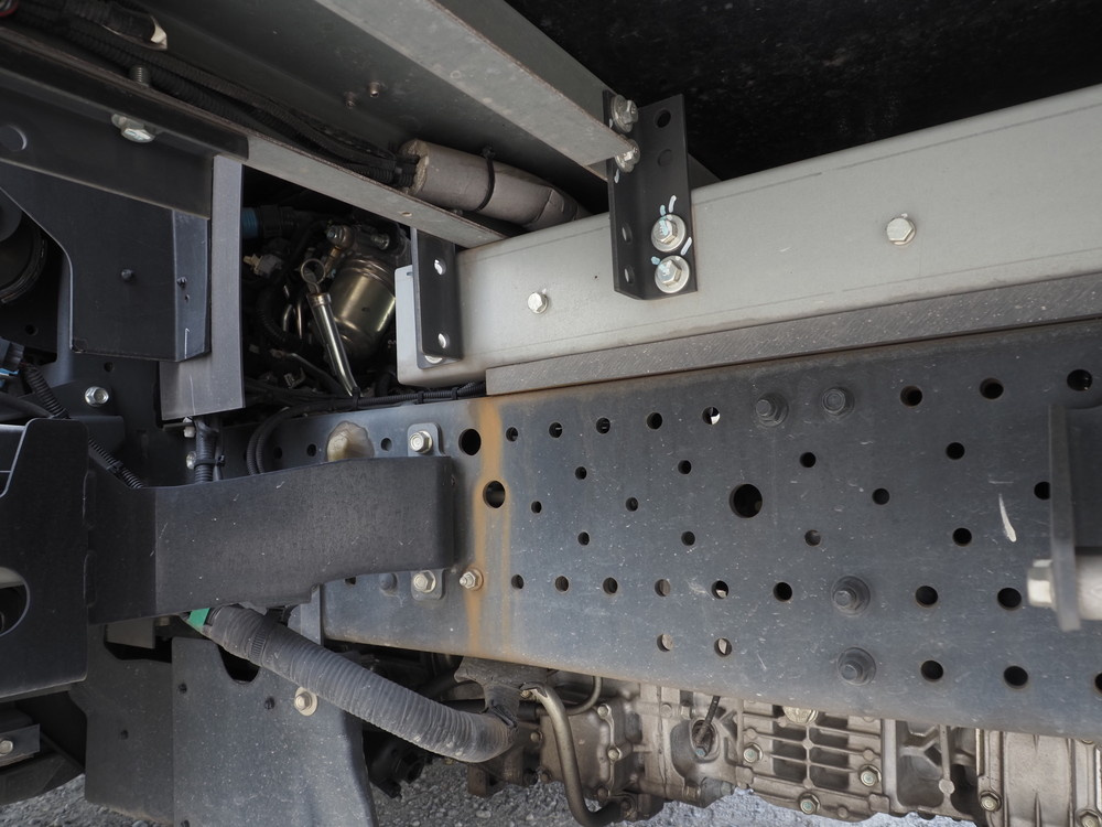 いすゞ エルフ 冷凍バン 小型 2RG-NPR88AN 年式 R2[写真29]