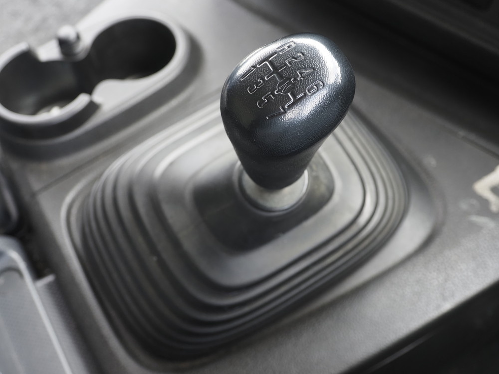 いすゞ ギガ ウイング車 大型 QKG-CYJ77B 年式 H28[写真27]