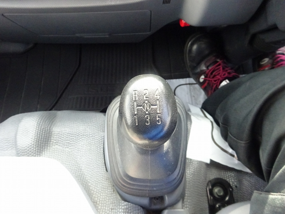 いすゞ エルフ Wキャブ 小型 TRG-NHS85A 年式 H27[写真22]