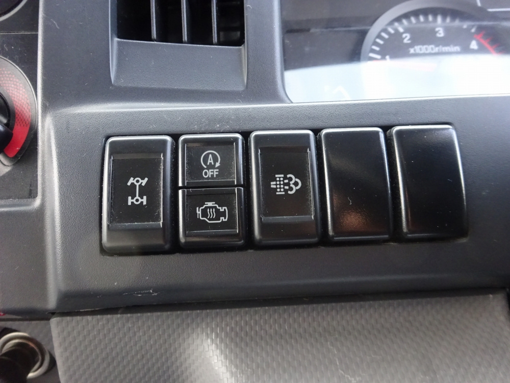 いすゞ エルフ Wキャブ 小型 TRG-NHS85A 年式 H27[写真26]