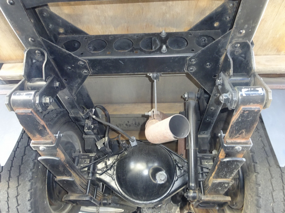 いすゞ エルフ Wキャブ 小型 TRG-NHS85A 年式 H27[写真39]