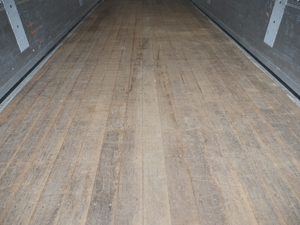 いすゞ フォワード 冷凍ウイング 中型 TKG-FRR90S2 年式 H29[写真19]