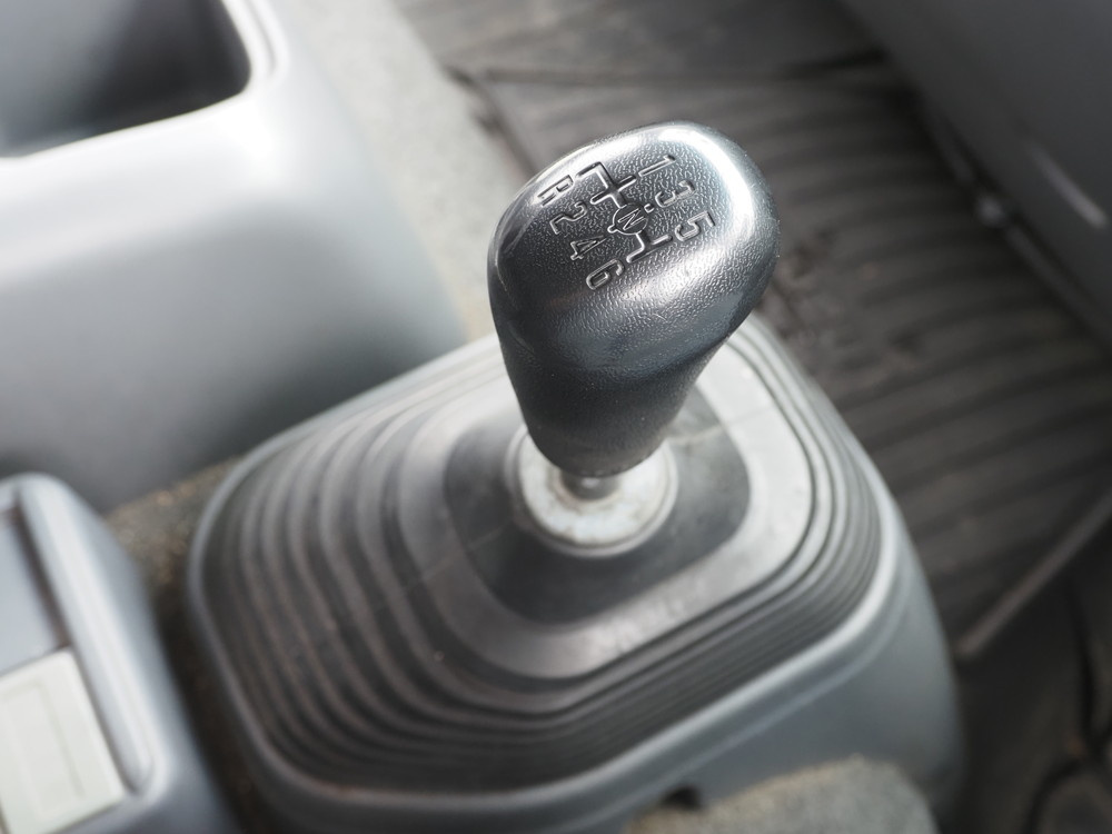 いすゞ フォワード 冷凍ウイング 中型 TKG-FRR90S2 年式 H29[写真26]