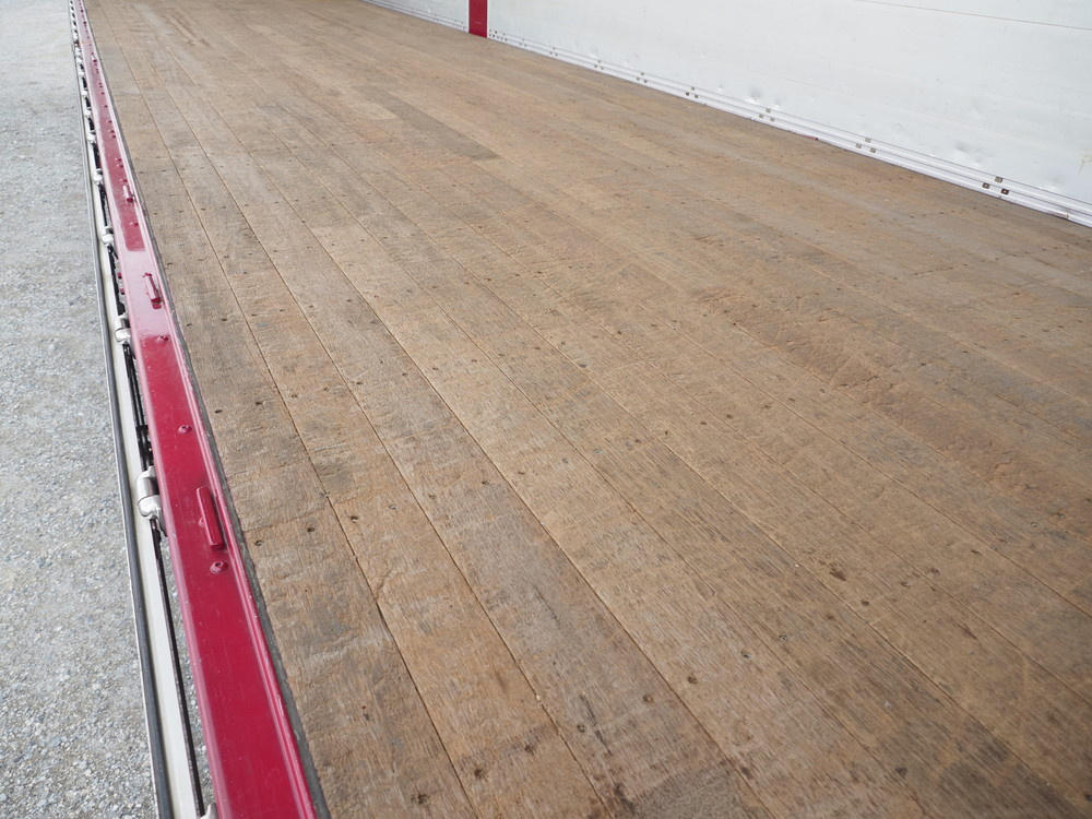 いすゞ ギガ 冷凍ウイング 大型 QKG-CYL77A 年式 H24[写真24]