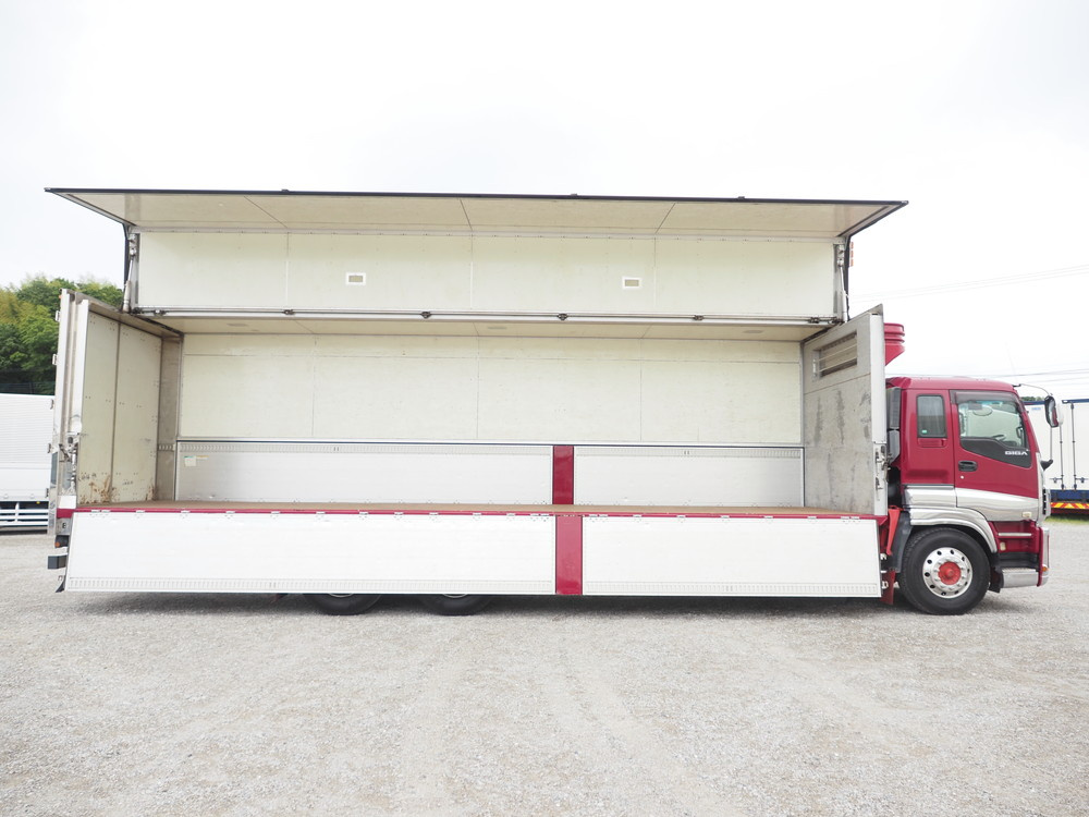 いすゞ ギガ 冷凍ウイング 大型 QKG-CYL77A 年式 H24[写真14]