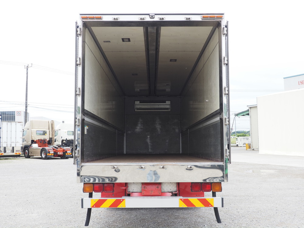 いすゞ ギガ 冷凍ウイング 大型 QKG-CYL77A 年式 H24[写真25]