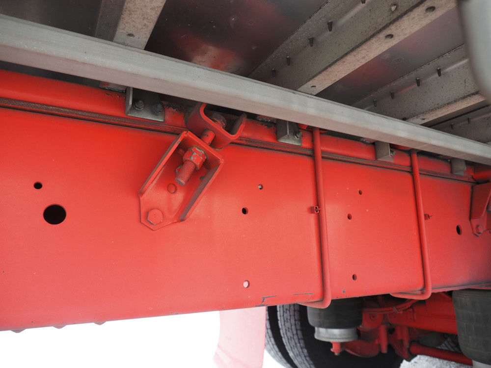 いすゞ ギガ 冷凍ウイング 大型 QKG-CYL77A 年式 H24[写真44]