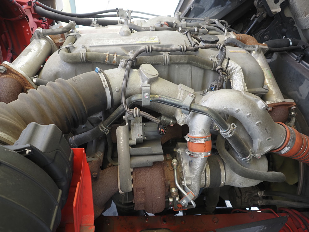 いすゞ ギガ 冷凍ウイング 大型 QKG-CYL77A 年式 H24[写真49]