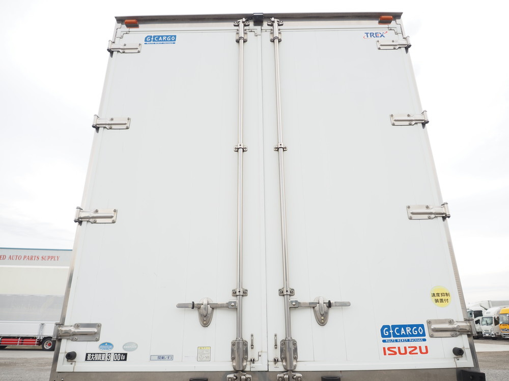 いすゞ ギガ ウイング車 大型 QKG-CYJ77A 年式 H27[写真19]