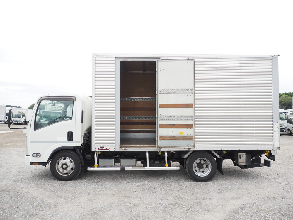 いすゞ エルフ バン車 小型 TPG-NPR85AN 年式 R1[写真10]