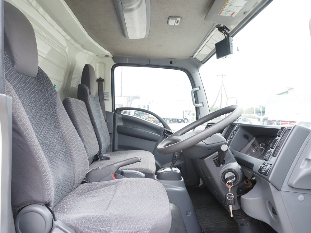 いすゞ エルフ バン車 小型 TPG-NPR85AN 年式 R1[写真18]