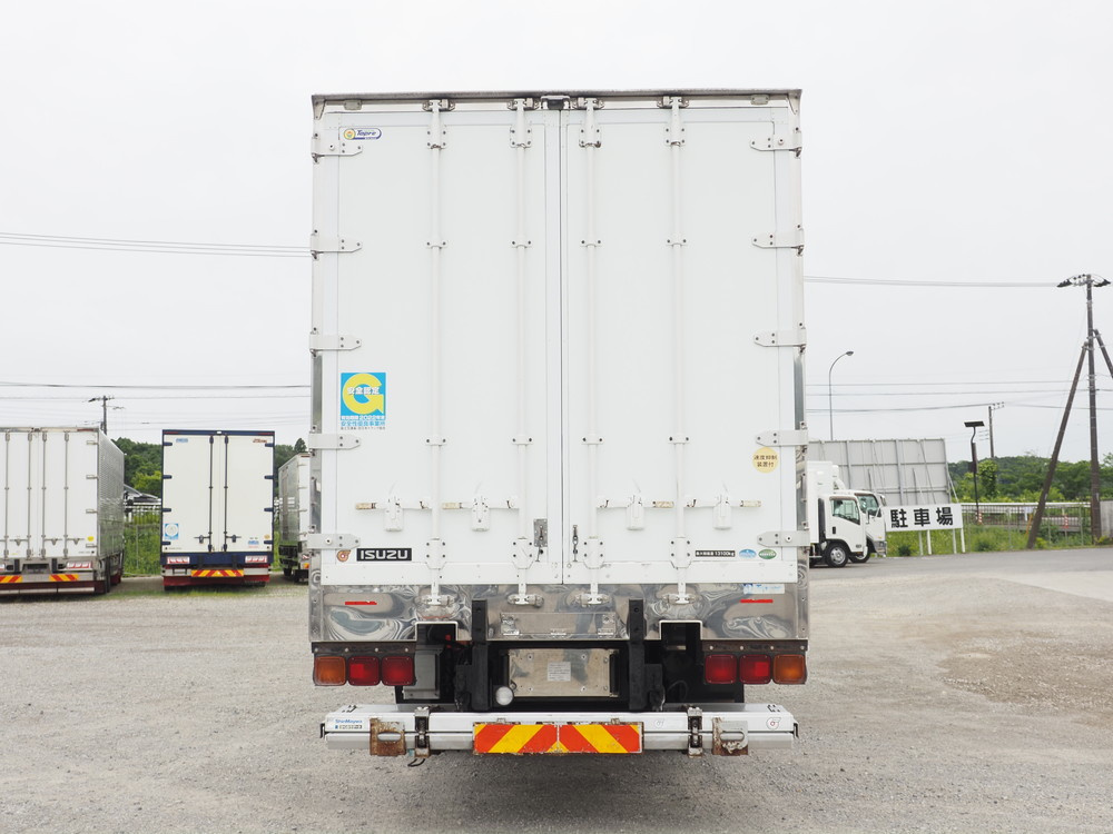 いすゞ ギガ 冷凍バン 大型 QKG-CYL77A 年式 H25[写真04]