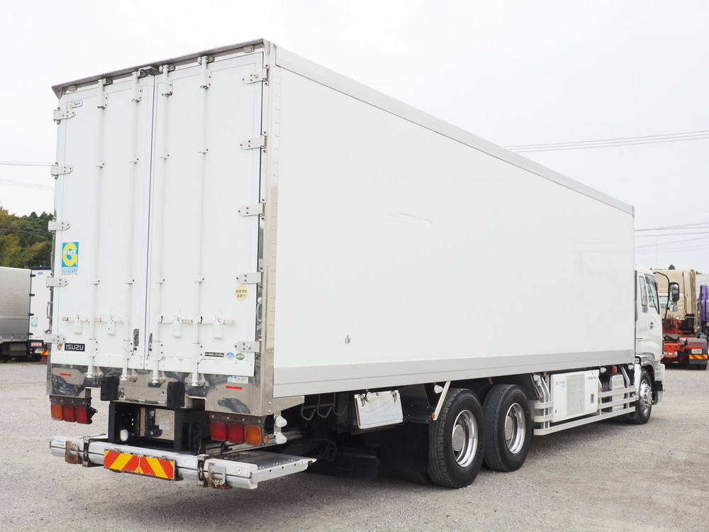 いすゞ ギガ 冷凍バン 大型 QKG-CYL77A 年式 H25[写真05]