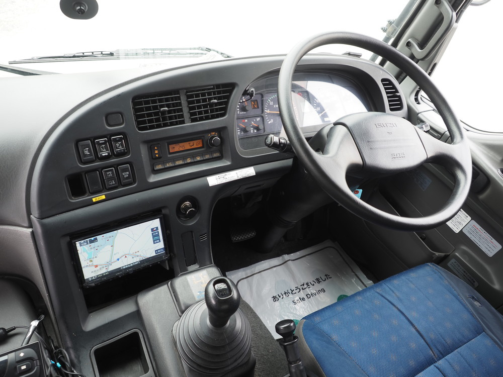 いすゞ ギガ 冷凍バン 大型 QKG-CYL77A 年式 H25[写真29]