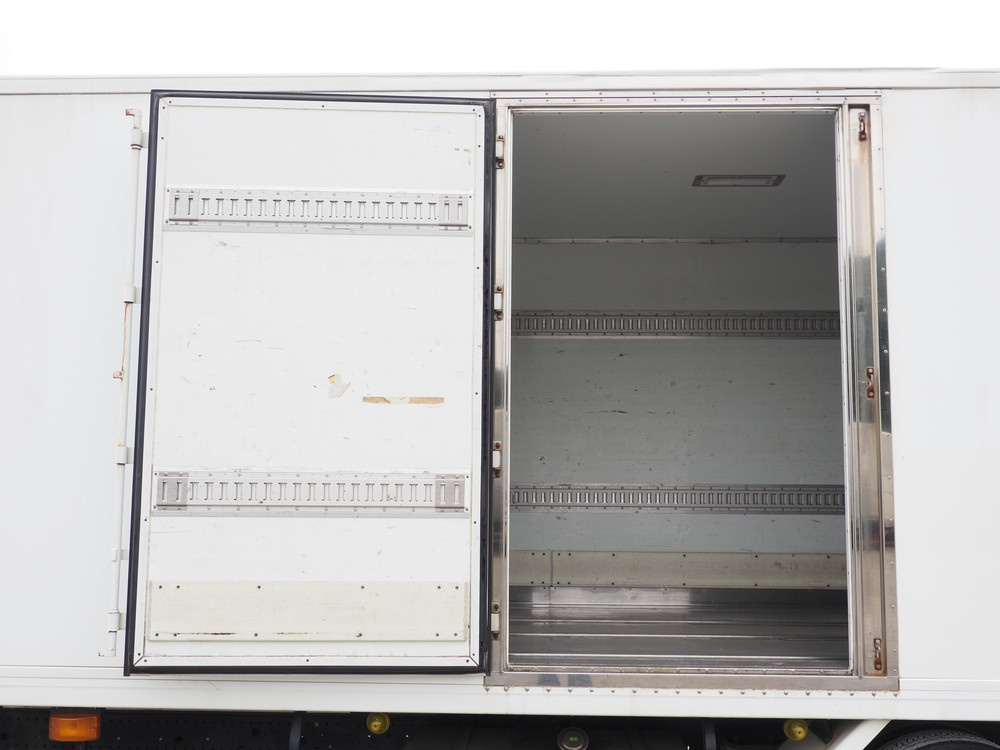 いすゞ フォワード 冷凍バン 中型 SKG-FRR90T2 年式 H24[写真13]