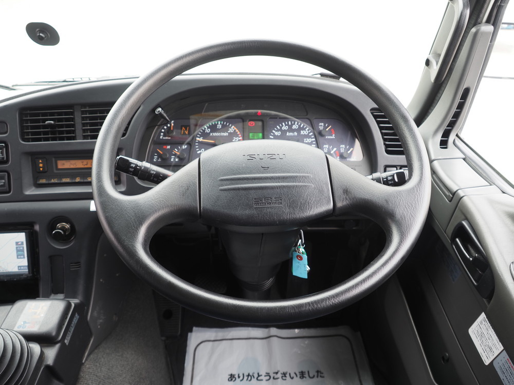 いすゞ ギガ 冷凍バン 大型 QKG-CYL77A 年式 H25[写真28]