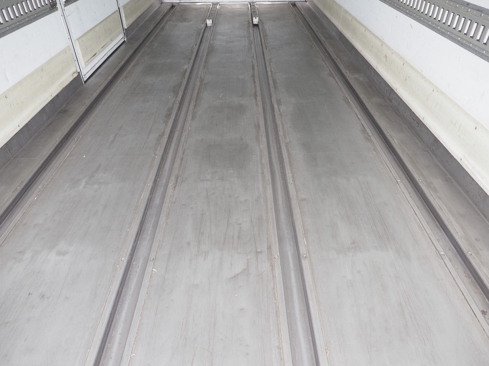 いすゞ フォワード 冷凍バン 中型 SKG-FRR90T2 年式 H24[写真16]