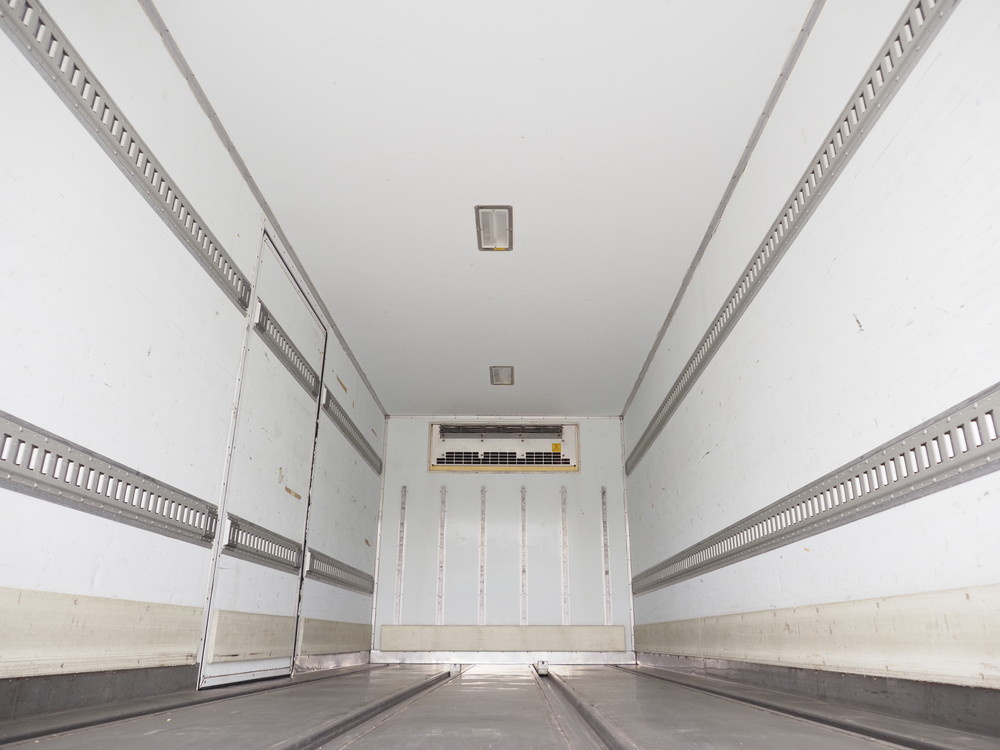 いすゞ フォワード 冷凍バン 中型 SKG-FRR90T2 年式 H24[写真15]