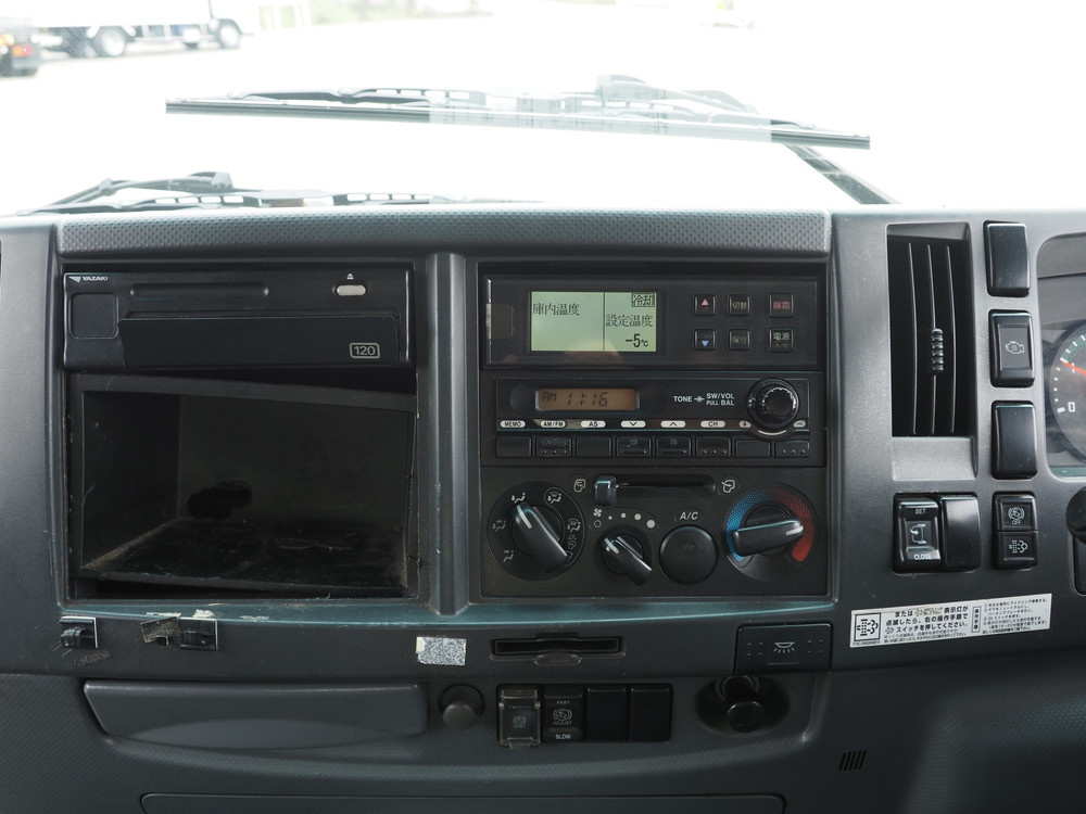 いすゞ フォワード 冷凍バン 中型 SKG-FRR90T2 年式 H24[写真23]