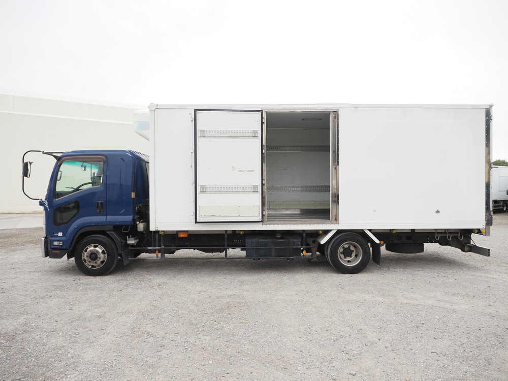 いすゞ フォワード 冷凍バン 中型 SKG-FRR90T2 年式 H24[写真12]