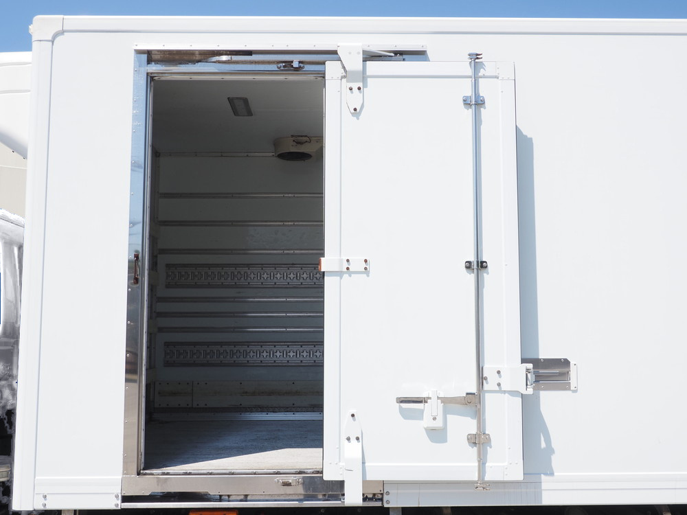 日野 レンジャープロ 冷凍バン 中型 TKG-FC9JKAG 年式 H25[写真15]