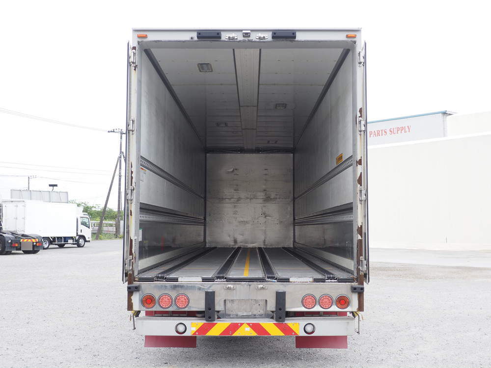 いすゞ ギガ ウイング車 大型 QKG-CYJ77A 年式 H28[写真21]