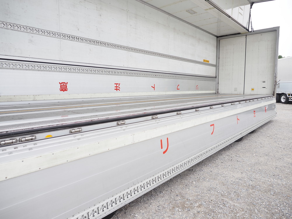 いすゞ ギガ ウイング車 大型 QKG-CYJ77A 年式 H28[写真17]