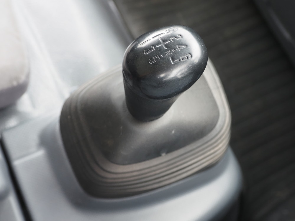 いすゞ エルフ ウイング車 小型 TKG-NPR85AN 年式 H24[写真33]