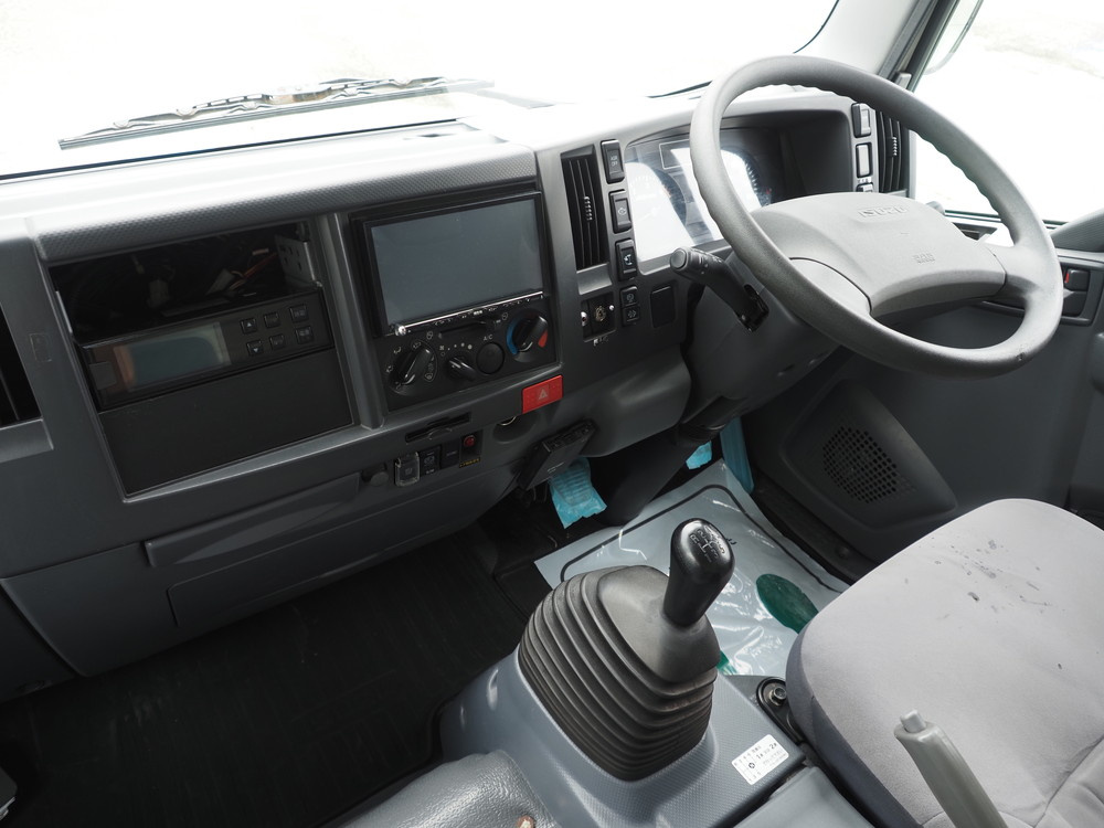いすゞ エルフ 冷凍バン 小型 TPG-NPR85AN 年式 H29[写真27]