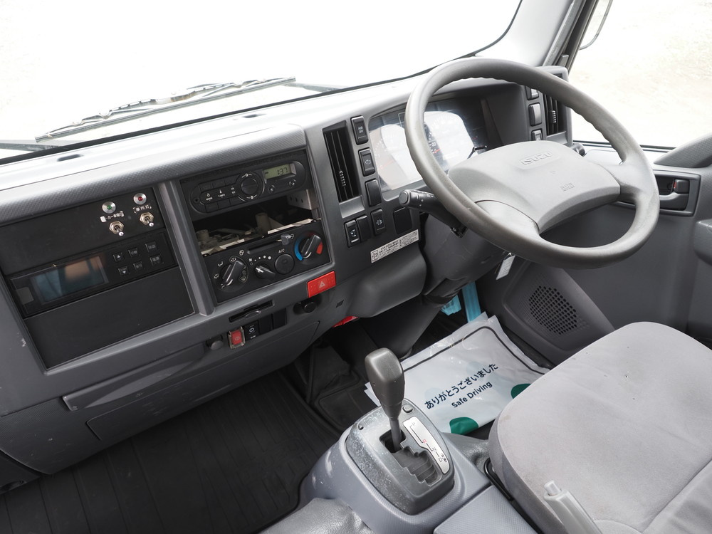 いすゞ エルフ 冷凍バン 小型 TPG-NLR85AN 年式 H29[写真23]