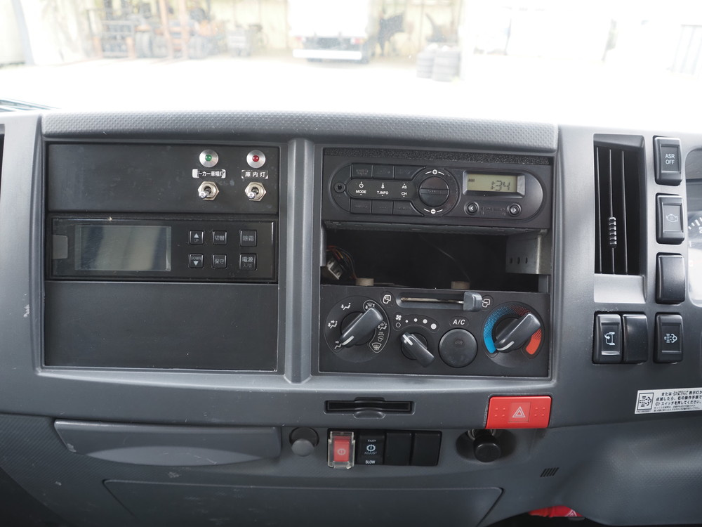 いすゞ エルフ 冷凍バン 小型 TPG-NLR85AN 年式 H29[写真25]