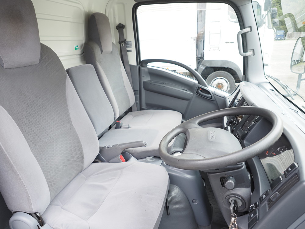 いすゞ エルフ 冷凍バン 小型 TPG-NLR85AN 年式 H29[写真21]