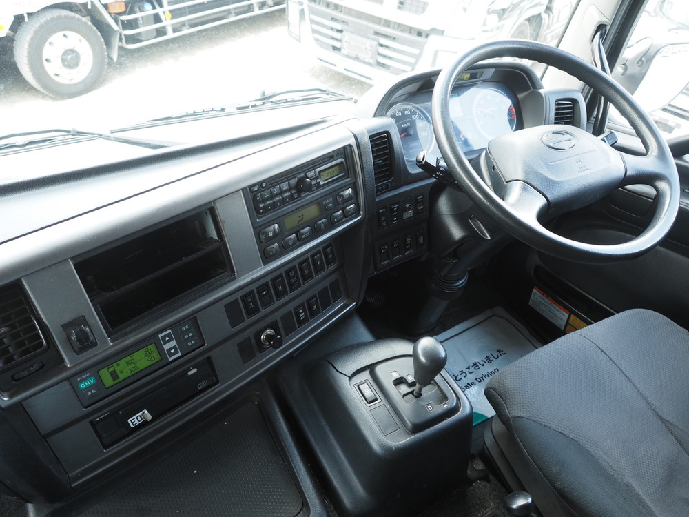 日野 グランドプロフィア 冷凍バン 大型 QPG-FR1EXEG 年式 H29[写真28]