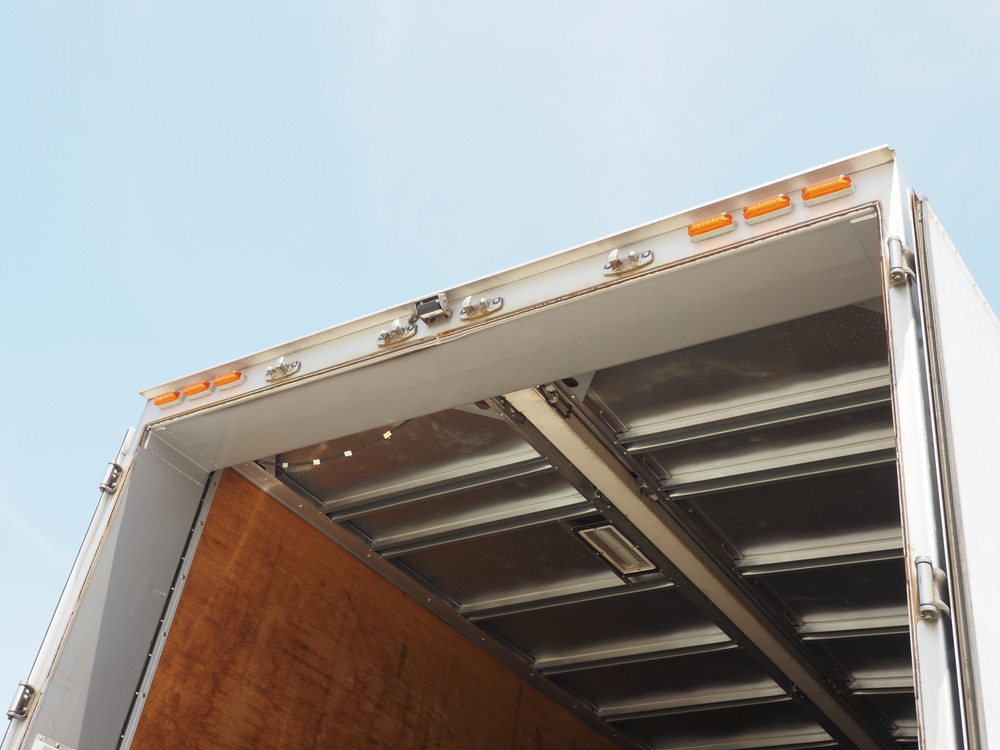 いすゞ ギガ ウイング車 大型 QKG-CYJ77A 年式 H26[写真33]