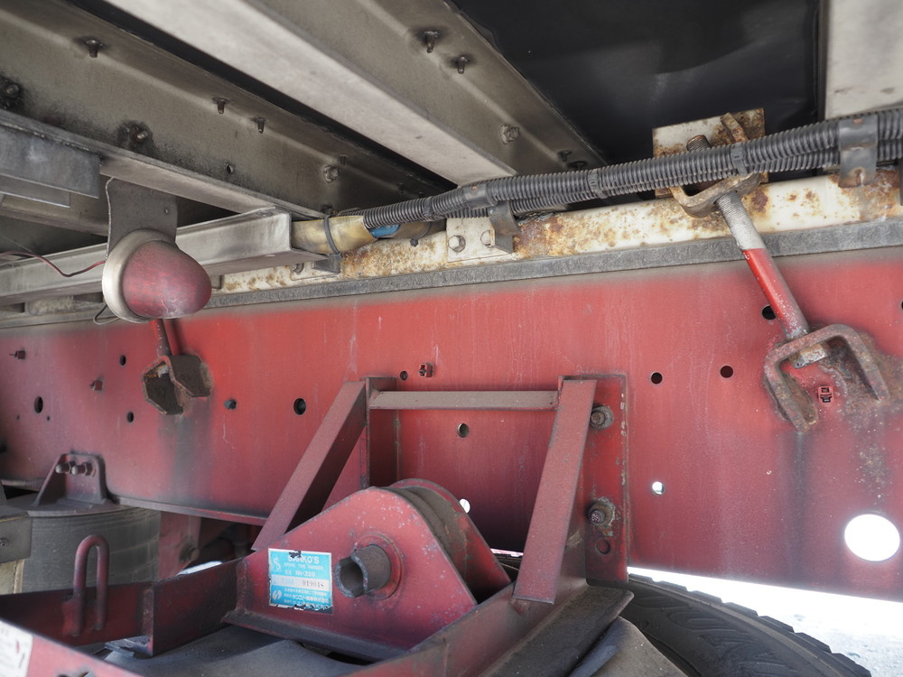 いすゞ ギガ ウイング車 大型 QKG-CYJ77A 年式 H26[写真49]