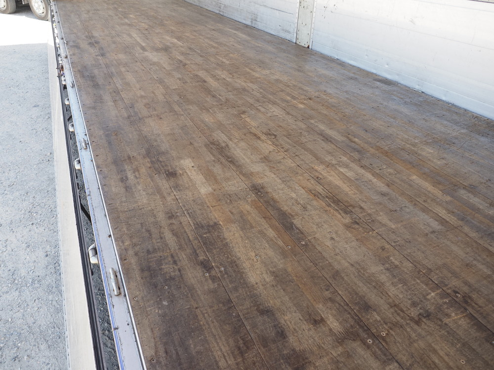 いすゞ ギガ ウイング車 大型 QKG-CYJ77A 年式 H26[写真31]