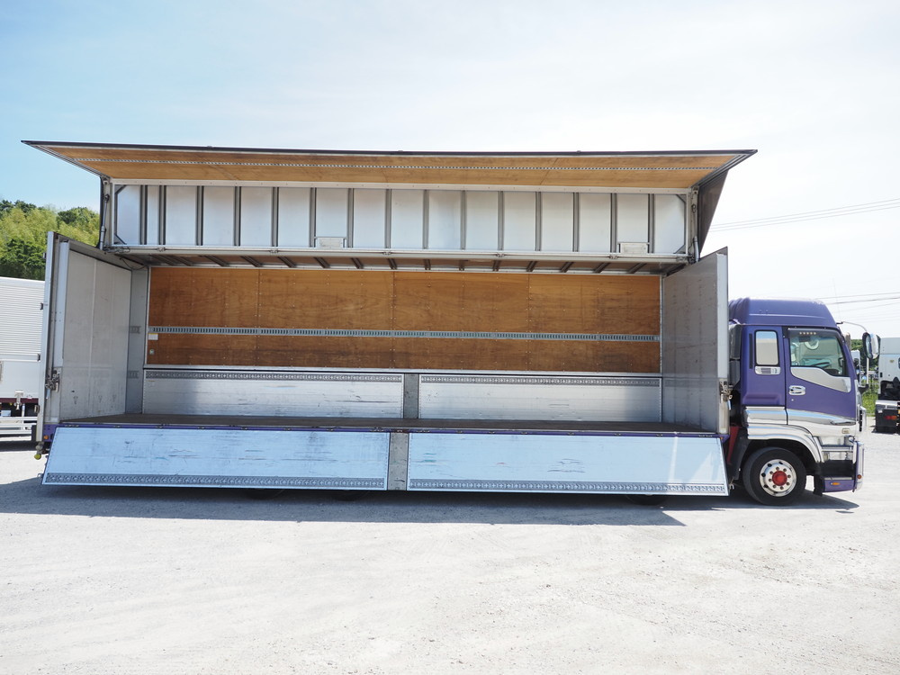 いすゞ ギガ ウイング車 大型 QKG-CYJ77A 年式 H26[写真17]