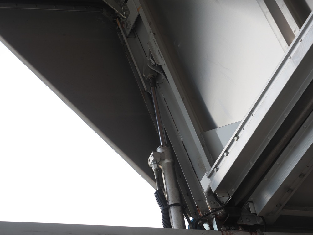 いすゞ エルフ ウイング車 小型 PKG-NPR75N 年式 H23[写真11]