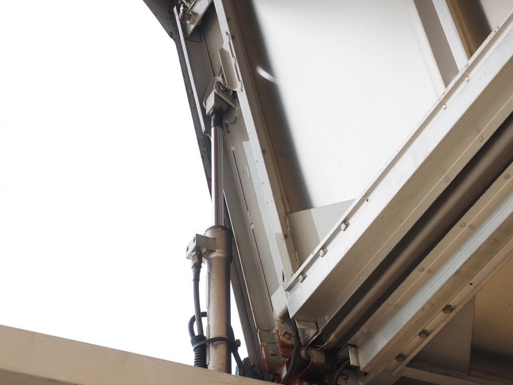 いすゞ エルフ ウイング車 小型 PKG-NPR75N 年式 H23[写真07]