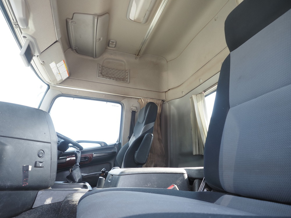 日野 グランドプロフィア トラクタ 大型 QPG-SH1EDDG 年式 H26[写真29]