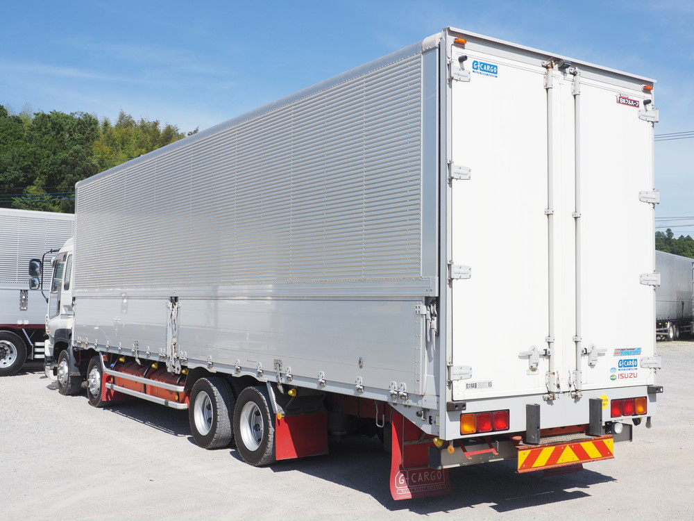 いすゞ ギガ ウイング車 大型 QKG-CYJ77A 年式 H26[写真07]