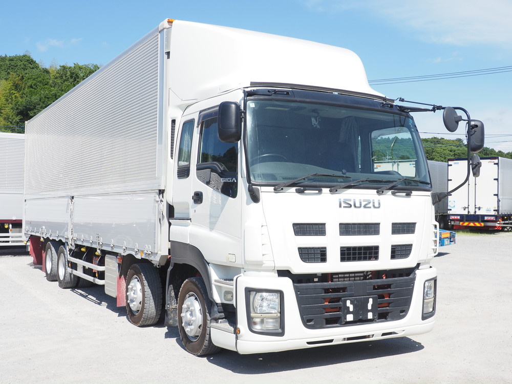 いすゞ ギガ ウイング車 大型 QKG-CYJ77A 年式 H26[写真04]
