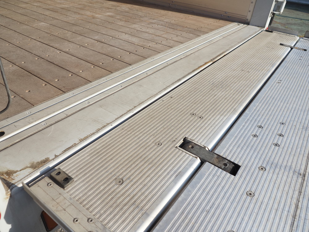 いすゞ エルフ ウイング車 小型 TRG-NPR85AN 年式 H29[写真28]