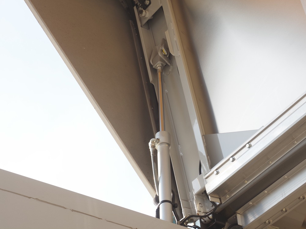 いすゞ エルフ ウイング車 小型 TRG-NPR85AN 年式 H29[写真16]