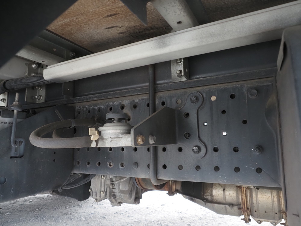 いすゞ エルフ ウイング車 小型 PKG-NPR75N 年式 H23[写真24]