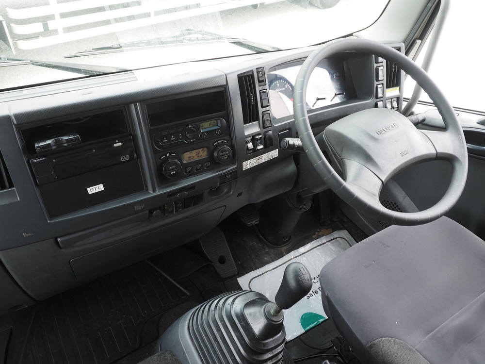 いすゞ フォワード ウイング車 中型 TKG-FRR90S2 年式 H28[写真31]