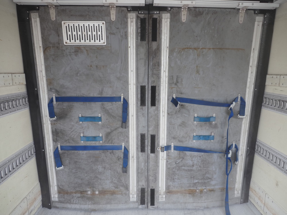 日野 レンジャー 冷凍バン 中型 2KG-FC2ABG 年式 H30[写真16]