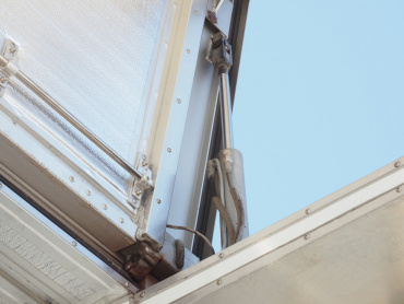 日野 レンジャープロ 冷凍ウイング 中増t TKG-GD7JLAA 年式 H25[写真19]