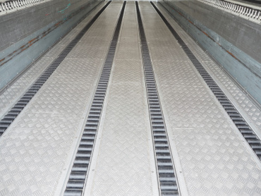 いすゞ ギガ ウイング車 大型 LKG-CYJ77AA 年式 H23 [写真26]